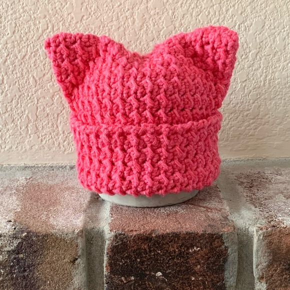 Baby beanie with kitty ears. - Picture 2 of 2